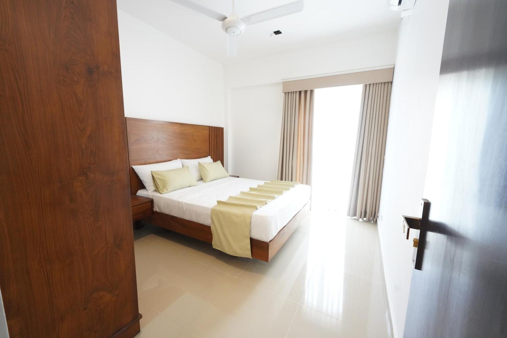 Hotel Grand Amanee 라트나푸라 외부 사진