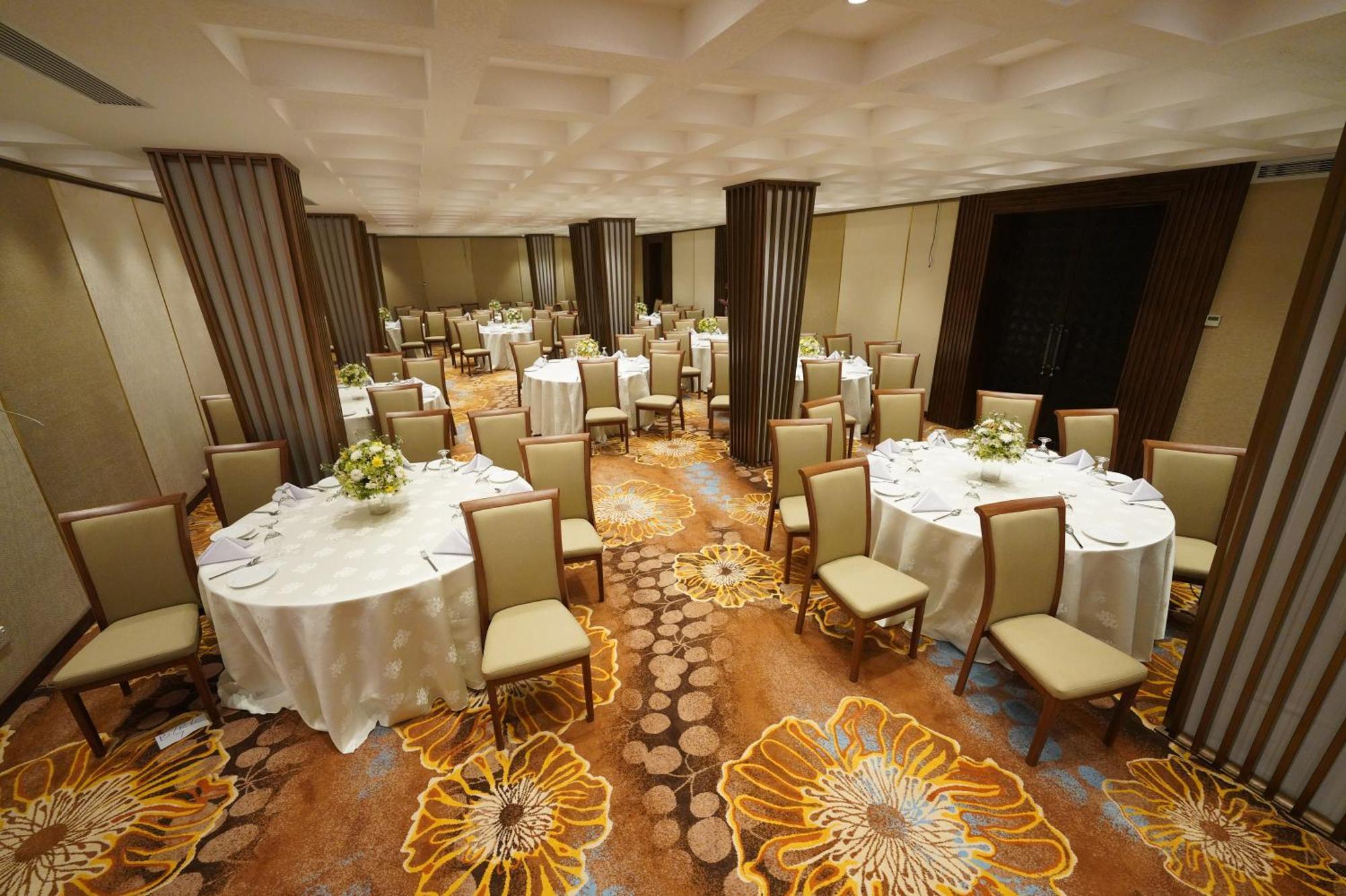 Hotel Grand Amanee 라트나푸라 외부 사진